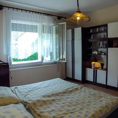 Apartment 171 - Balatonlellen Tagas, Vizkozeli, Kutyabarat Onallo Nyaralo